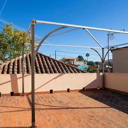 Florit Flats - The Orange Lemon Tree House