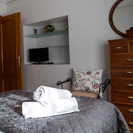 Сasa de vacaciones Florit Flats - The Orange Lemon Tree House *